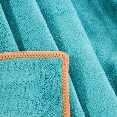 Didelis mikropluošto rankšluostis INGA (smaragdinė)